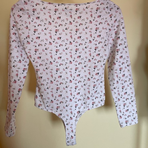 Floral bodysuit, white with pink flower details - Picture 4 of 4